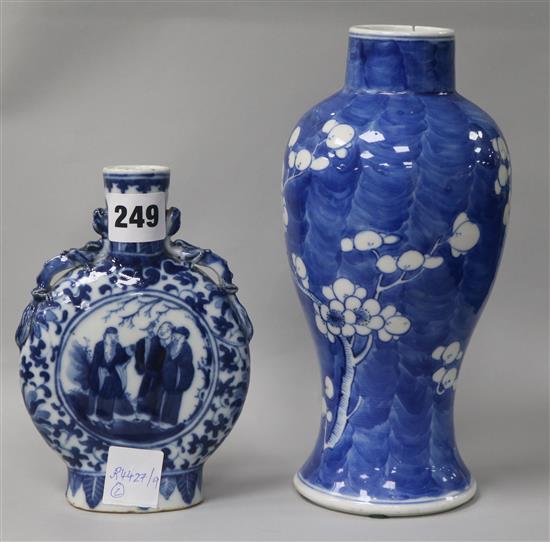 Two 19th century Chinese blue and white vases 8.5 & 6in.